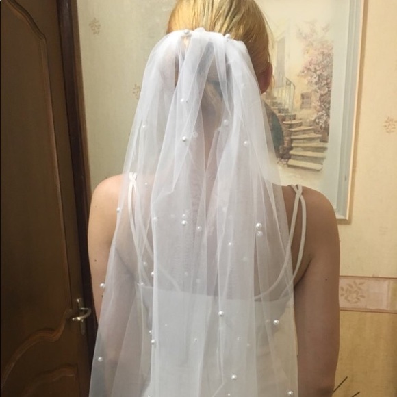 Bridal pearl pearls veil white finger tip length - Picture 6 of 9